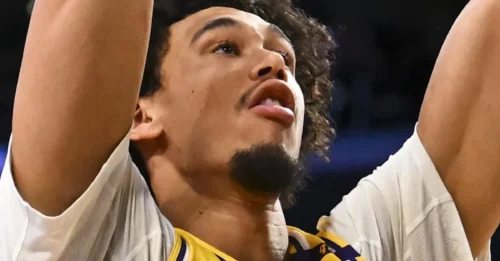Major Shock: Lakers' Big Man to Become Houston Rockets' New Weapon!