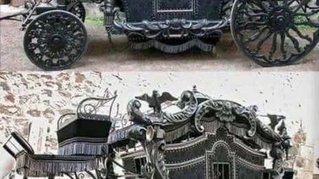 A Timeless Classic: The Victorian Gothic Carriage Representing Elegance and Superior Craftsmanship