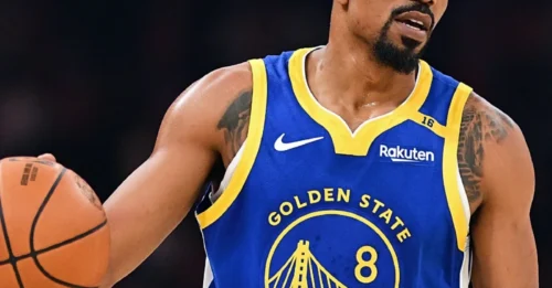 The Los Angeles Lakers are quietly negotiating with a $12 million Golden State Warriors guard to bolster their backcourt and improve LeBron's championship odds.