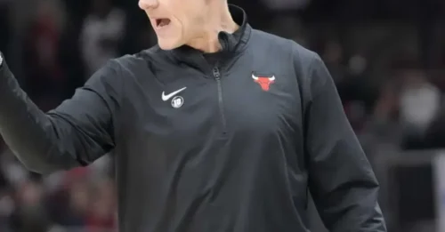 SHOCKING: Chicago Bulls BLOCK Knicks from poaching Billy Donovan – What’s really going on behind the scenes?