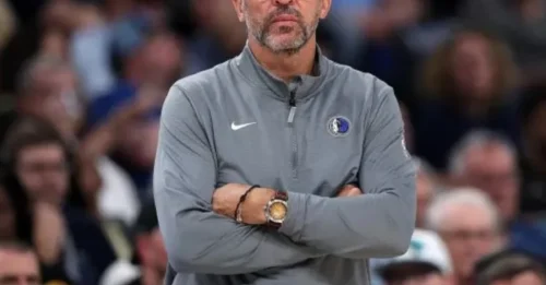 Knicks becoming NBA laughing stock? Insider blasts 'amateurish' coaching search.