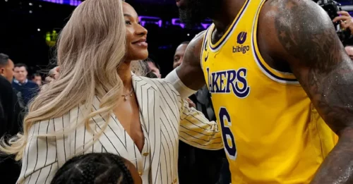 LeBron's Shocking Revelation: Not His Wife - This Mystery Woman Was The Secret Weapon Behind Lakers' Championship!