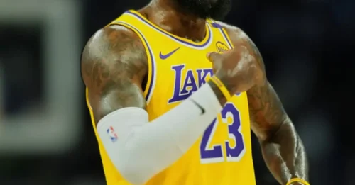 King James Isn't Done Yet: How Family Support is Powering LeBron's Relentless NBA Pursuit