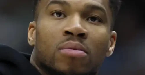 BLOCKBUSTER Trade Alert: Warriors Send Superstar to Lakers to Form SCARY New Big 3 With Giannis!