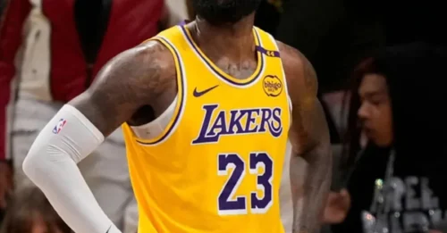 NBA World Stunned: LeBron's $15M Lakers Gamble Demands Unthinkable Sacrifice