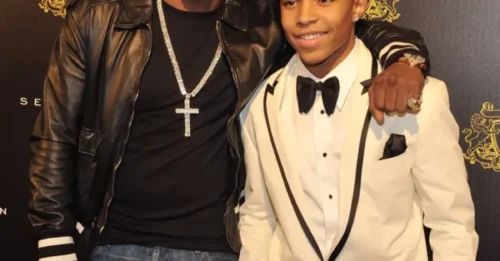 Sean 'Diddy' Combs y su hijo Justin acusados ​​de 'brutal violación en grupo' en una explosiva demanda
