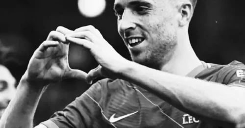 Unreal! The Reds make history by retiring Jota’s iconic No. 20 in a stunning tribute!