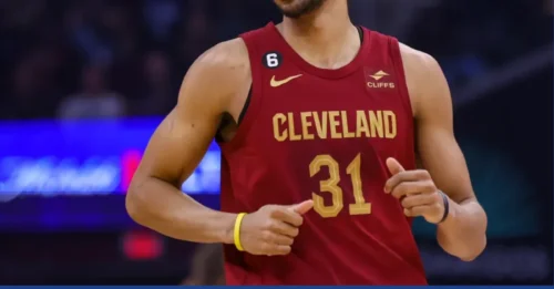 Golden State Makes Shocking $90 Million Move - Warriors Land Mega Star to Cement Championship Legacy - Joins Steph & Draymond in Title Chase!