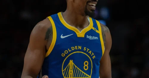 Lakers set to sign a surprising deal with Stephen Curry's 6-foot-3 former teammate – everyone is shocked by this name – Warriors fans are ‘furious’!