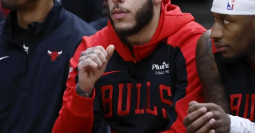 BUZELIS' BOLD MESSAGE: Rookie Sends Shock Warning to Lonzo Ball After Bulls Trade Him to Cavs!