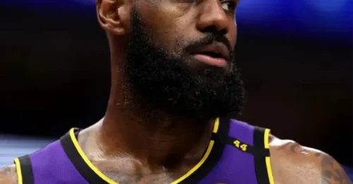 BOMBSHELL: Lakers Willing to Trade LeBron for $208M PLAYOFF PHENOM!
