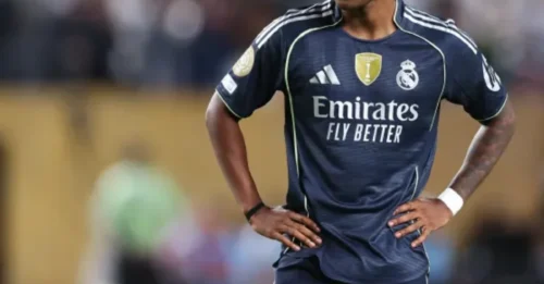 Liverpool Suddenly Hijacks Arsenal's Top Target with a Staggering Price!
