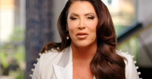 Emily Simpson Breaks Down on RHOC Premiere – Shocking Diagnosis Reveals Son’s Rare Condition!