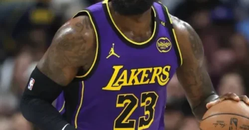 LAKERS EXEC DROPS BOMBSHELL: Strong Statement About LeBron's Future Sends Shockwaves Through NBA
