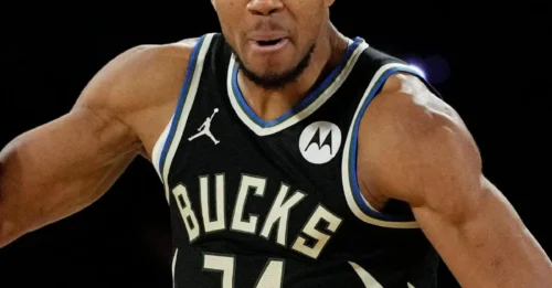 WARRIORS' BOMBSHELL PLAN: Golden State Reportedly Keeping Door Wide Open for Giannis Antetokounmpo