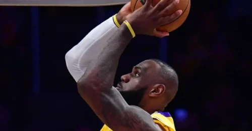 LAKERS' NUCLEAR OPTION: Blockbuster 3-Team Trade Would Send LeBron Packing for Massive Return