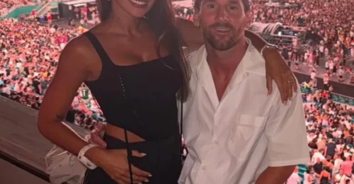 Messi Surprises Everyone by Kissing His Wife on the Big Screen – Social Media Blushes: