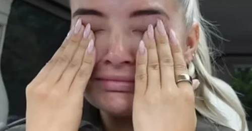 La millonaria Molly-Mae Hague se derrumba mientras se queja de las reacciones negativas por decir que 