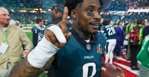Eagles Fans, This Love Letter Will Make You Bleed Midnight Green Forever