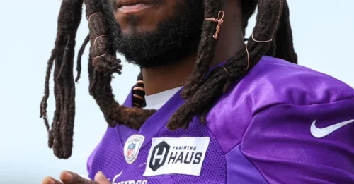 DALLAS DEFENSIVE SHAKEUP: 3 DBs Who Know Eberflus' System Get Cowboys Workouts!