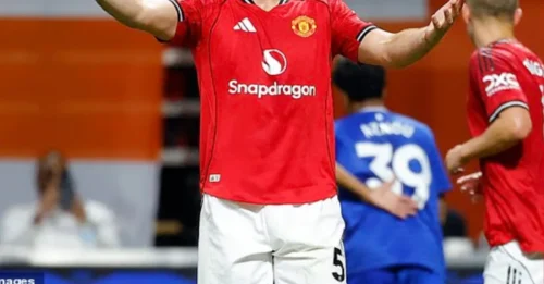 Man United in Shock Decision: Reject Bids from FIVE Clubs for Harry Maguire Despite Uncertain Future