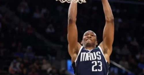Lakers' No-Brainer Move: 6-Foot-11 Giant Could Seal Their Final Two-Way Spot
