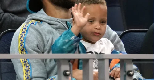 Basketball in His DNA: Canon Curry, 7, Wows Crowd With Skills Beyond His Age