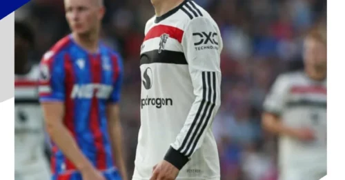 Chelsea STEAL Man Utd’s Key Player in £35m STUNNER – Fans FURIOUS!
