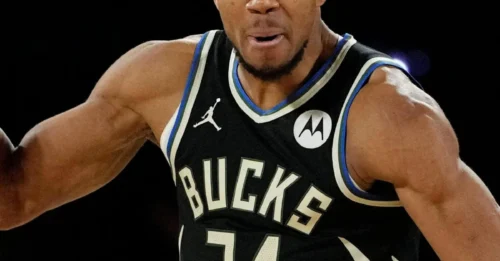 GIANNIS TO WARRIORS UPDATE: Insider Reveals CRUCIAL Development in Blockbuster Trade Talks