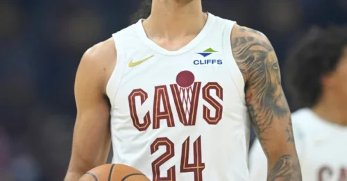 GOLDEN STATE'S YOUTH MOVEMENT: Shock Prediction Has Warriors Trading for Cavs' 22-Year-Old Two-Way Talent!