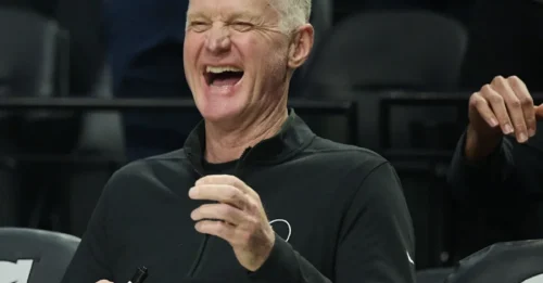 Golden State Can’t Stop Laughing as Lakers’ Offseason “Solutions” Create Even Deeper Holes
