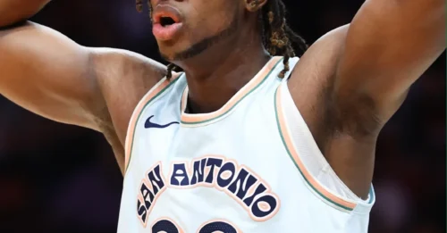 Snubbed by Boston, Summer Star Gets Revenge By Signing With Hawks