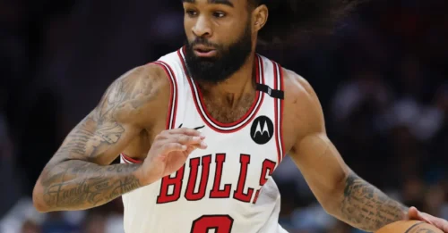 A shocking move: The Chicago Bulls are in talks to acquire the Golden State Warriors’ star duo – with Coby White as the key piece.