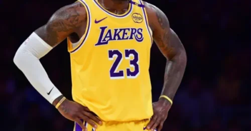 LEBRON STATUE BOMBSHELL: Lakers Legend Reveals Shocking Reason James Isn't Statue-Worthy Yet