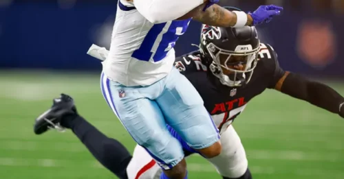 Cowboys' 'Insane' Move: Replacing $136M Star with an Undrafted Rookie Before Packers Clash