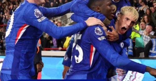 Jamie Redknapp reveals the only Chelsea player who won him over after the clash with Liverpool.
