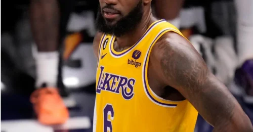 LAKERS FANS ARE STUNNED: LeBron’s ‘Second Decision’ Sends Lakers Ticket Prices Soaring