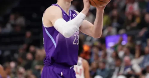 STUNNING SWEEPSTAKES: Lakers Pull Off Shocking Heist For Elite 7-Footer - A Career 37% 3-Point, Redefining Western Conference Power In An Instant.