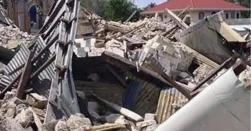 Alerta de tsunami tras un nuevo terremoto de magnitud 6,5 en Filipinas y se pide a la población evacuar inmediatamente a zonas más altas.