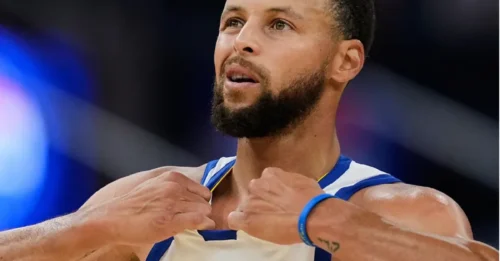 THE UNTOUCHABLE MILESTONE: Only 3 Legends Have Done It. Stephen Curry Is Now Just 12 Points Away