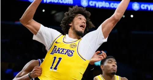 NBA World Stunned as Lakers Deliver a DEVASTATING Injury Update, Forcing Key Big Man to Sit Out Against the Timberwolves!