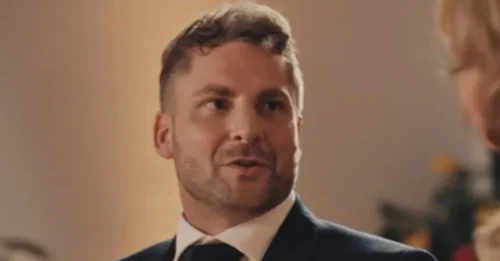 Audience discovers 'undeniable evidence' about the bride, screams warning at the groom in 'Married at First Sight UK'.