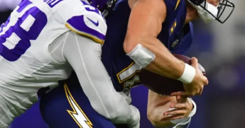 ANOTHER GRAND SLAM FOR KWESI: Hutchinson's Massive Payday Reveals Vikings' Front Office is Stealing the Show... Again