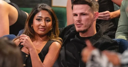 LOVE JOURNEY TERMINATED! Audience Cheers as Couple Gets 'VOTED OFF' Over a Betrayal Photo