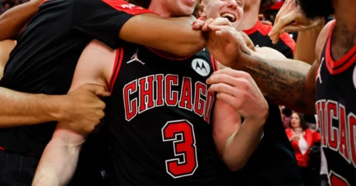 BLOCKBUSTER: Chicago's Eastern star awakens with a mysterious 