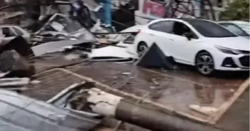 Al menos seis muertos y 600 heridos tras el paso de un tornado por Brasil; los rescatistas buscan víctimas entre la devastación.
