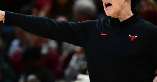BULLS DROP BOMBSHELL: Sharpshooting Guard “Loves” Chicago But Is He Part Of The Bulls Future.