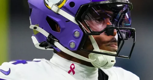 The Career of Vikings Star Is Hanging by a Thread After Serious Mistakes in the Ravens Loss – Darkness Is Enveloping His Career – and the Timing Is Terribly Bad.
