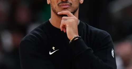 Celtics’ Joe Mazzulla Drops BOMBSHELL Message on His Controversial Rotation vs 76ers — Boston Fans STUNNED