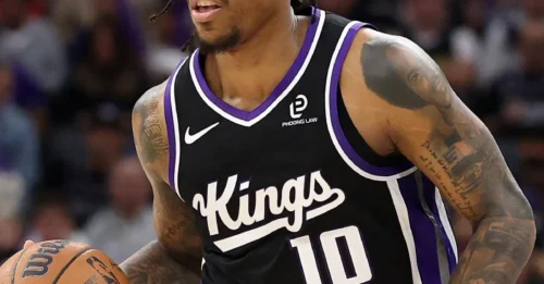 NO WAY! Lakers fans are going CRAZY for the ONE reason that makes this 17-year NBA veteran's signing... UNDENIABLY PERFECT!